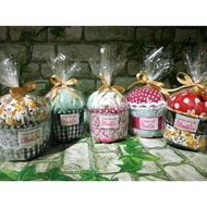 Pin cushion cupcake Pin Pin Holder