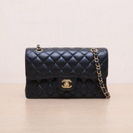 CHANEL(香奈兒) CF 口蓋包 小號 23cm 黑色 荔枝 27開 金扣 菱格紋