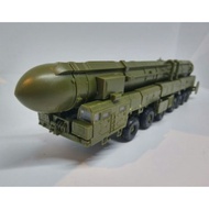 Russian missile launcher ballistic TOPOL military model kit 1/72 scale 4D model