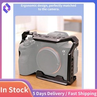 Camera Cage  A7M5/A7R5/A7R5A/A7M4 Camera Protector Full Frame Aluminum Alloy Camera Cage