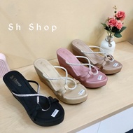 Women's Wedge Sandals / 7 cm Heel