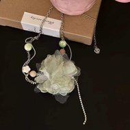 Fashionable Pearl Pendant Necklace Set with 3D Floral Ogees for Women Elegant Design Choker Necklace