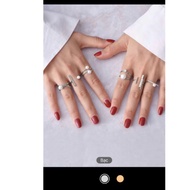 Set of 7 white jade rings