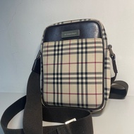 Burberry 老花相機包