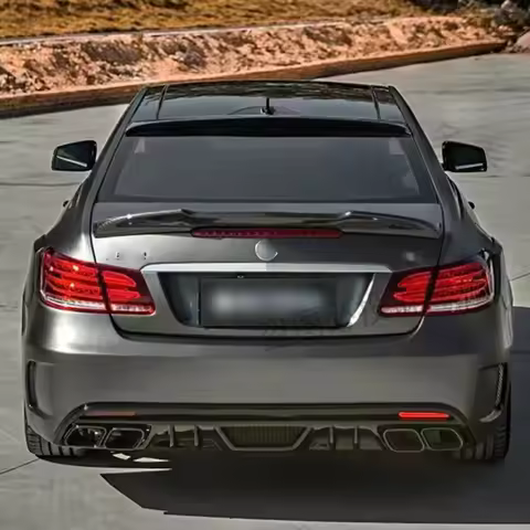 For 2010-2016 Mercedes Benz E-Class Coupe 2-door coupe W207 C207 E200 E260 E350 high-quality carbon 