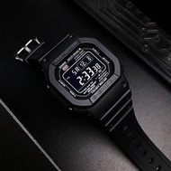 復活節限定超特價。元祖經典 GW-M5610-1b 黑反顯綠燈停產版 跳字正方 太陽能 六局電波 。CASIO G-SHOCK 正品正貨有保養。全黑