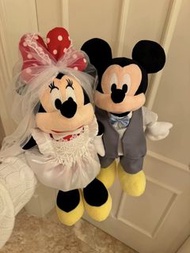 米奇老鼠 30cm mickey mouse 米妮 minnie 擺設 裝飾 公仔 送禮 生日禮物 結婚 情侶 情人節 婚紗