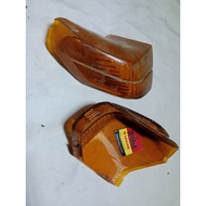 Original yamaha Fiz crypton sigma rear turn signal mica