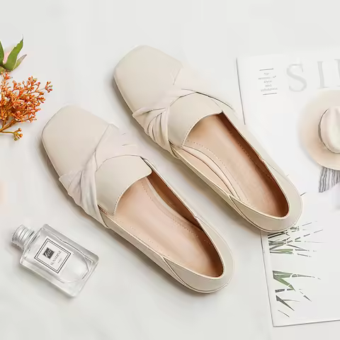 2025 Spring Summer New Flat Heel Shoes for Women Square Toe Beige Simple Concise Style Women Flats L