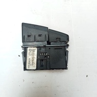 TOMBOL SUZUKI Triangle Hazard Button switch ErtigaSUZUKI etc.