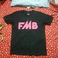 FUNKY MONKEY BABYS SHIRT LIKE NEW SIZE 20x28 inch