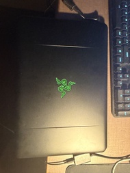Razer Blade 遊戲筆電 i7-7700HQ GTX 1060