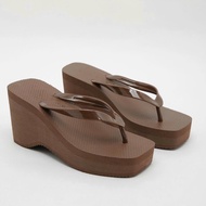 7P BALL-SANDAL SLIPPERS PREMIUM TYPE A4