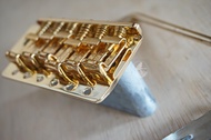 Tremolo Gitar MVB Gold Vintage