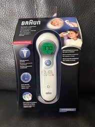 Braun NTF3000 非接觸式額溫槍