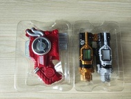 假面騎士Build 危險扳機+兔坦滿裝瓶(國內代理)