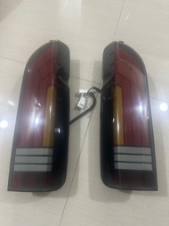 HIACE 200系 高達尾燈一對