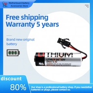 1PCS TOSHIBA Toshiba ER6V 3.6V PLC lithium battery with plug M70 series Mitsubishi drive battery