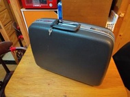 Samsonite Vintage Suitcase 行李箱   有鎖匙古董luggage Made in USA Denver