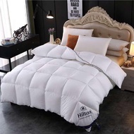 [ONLY WHITE] Hilton Comforter