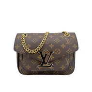 Louis Vuitton Passy 帆布肩背/斜背二用包(M45592-咖)