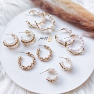 Fancy Elegant Pearl Stud Earrings 5 Variations E001