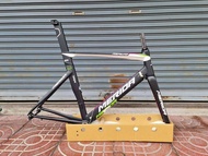 [ผ่อน 0%] เฟรม เสือหมอบแอโร่  MERIDA REACTO เฟรมอลูตะเกียบฟูลคาร์บอน สี Lampre รหัส 400 แถมอแดปเตอร์พร้อมเบรคหลังไดเรคเมาส์ R5800