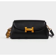 Nunu Handbag ready at shewawa Boutique