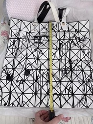 Issey Miyake 幾何圖案手袋