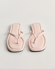 [New | แนะนำเผื่อ 2 ไซส์] Flynn - The City Sandals รองเท้าแตะหนัง เบาที่สุด ลดการดีด นิ่ม สบาย