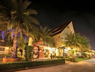 ต้นคูน รีสอร์ท (Thon Koon Resort)