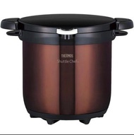 全新現貨🐰🐰Thermos 膳魔師 - Shuttle Chef 4.5公升 真空燜燒鍋/真空煲 KBG-4500 啡色/不鏽鋼色
