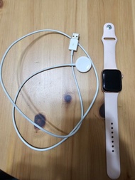 二手 Apple watch s6 40mm／ 送3款女用錶帶