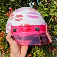 Chips Shorty Helmet with Lips Kiss Edition Motif, Free Pet Retro