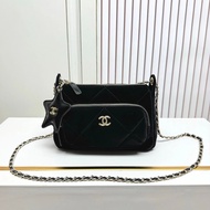 Chanel Velvet Five-pointed Star Camera Bag Messenger Bag 21 * 15 * 7.5