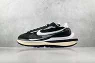 耐克 運動鞋 Sacai x Nike VaporWaffle black and white 5黑白