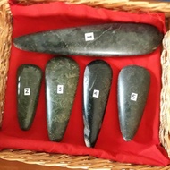 kapak batu asli Papua