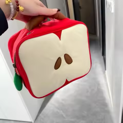 Travel Storage Pounch Cosmetics Toiletry Cute Cartoon Apple Pattern Makeup Bag Women Storage Pounch 