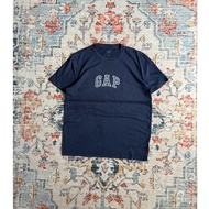 Gap t-shirt