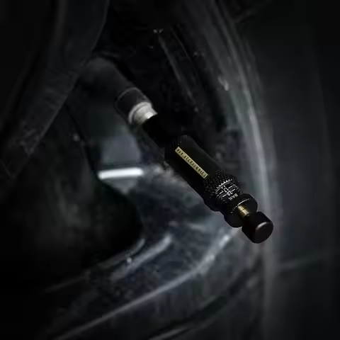 Automatic Tire Deflator Adjustable Offroad Accessories Valve Stem Kit 4 Pieces 10-30 PSI 4x4 Spin-on