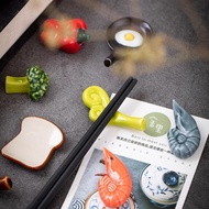 新品蔬菜筷子架陶瓷筷托筆托三色丸子糖葫蘆筆托架托平底鍋荷包蛋