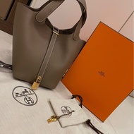Hermes picotin  18 大象灰金釦 九成新