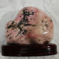 天然 花蓮 玫瑰石 擺件 含木質底座 2.6公斤