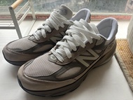 New Balance 990v6  driftwood