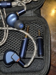 Letshuoer S12 Pro, Dunu Titan S, Tangzu Waner Jade 2 and XINHS cable