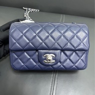 Chanel Classic Flap Mini 大Mini