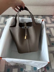 Hermes Picotin 22