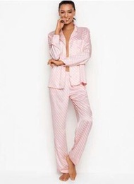 全新正品Victoria Secret 性感睡衣Victoria secret 睡袍 staycation Victoria secret 睡衣閨蜜裝Victoria secret 睡裙Victori
