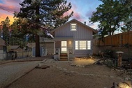 Big Bear Bungalow - Modern aesthetics meet mountain charm in this newly remodeled two-story home