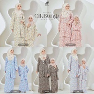 HASNURI CIK BUNGA KURUNG MODEN ALA KEBAYA PRINTED IRONLESS SEDONDON IBU DAN ANAK SOFT POLY PRINTED FLOWER SCALLOP SLEEVE